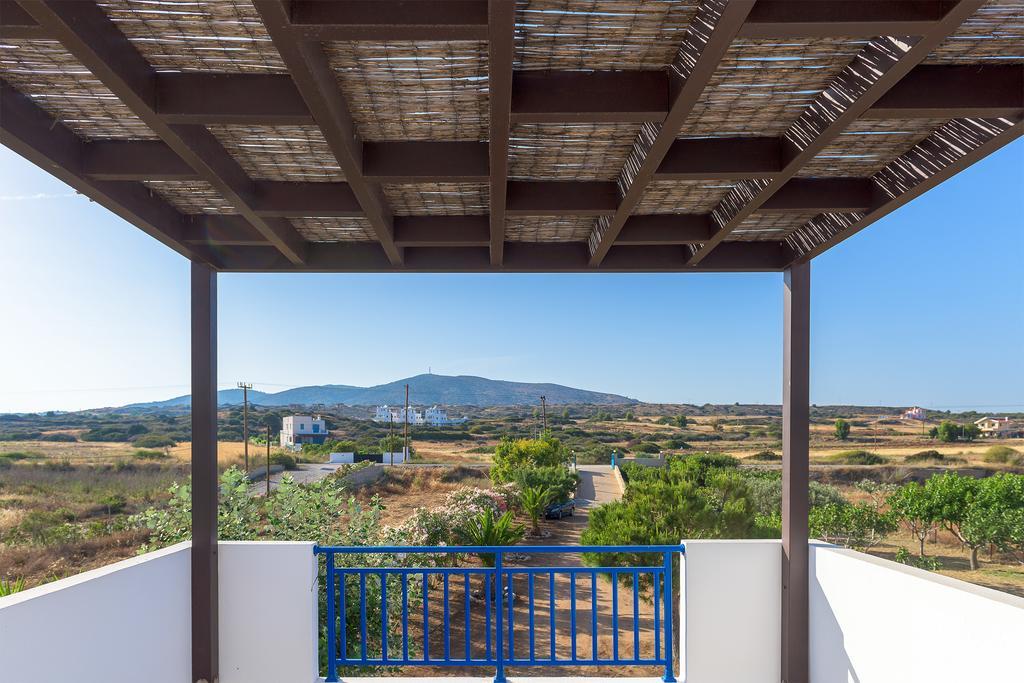 Villa Deep Blue Лакханія Екстер'єр фото